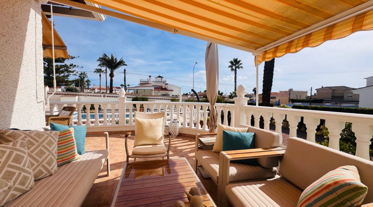 Återförsäljning - Villa - Ciudad Quesada - Town Center