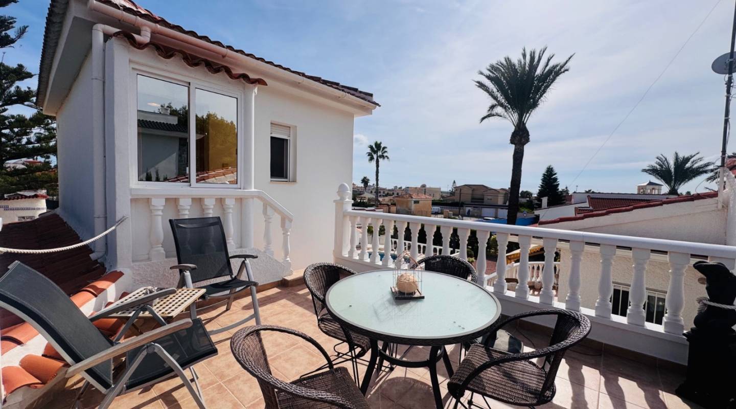 Återförsäljning - Villa - Ciudad Quesada - Town Center