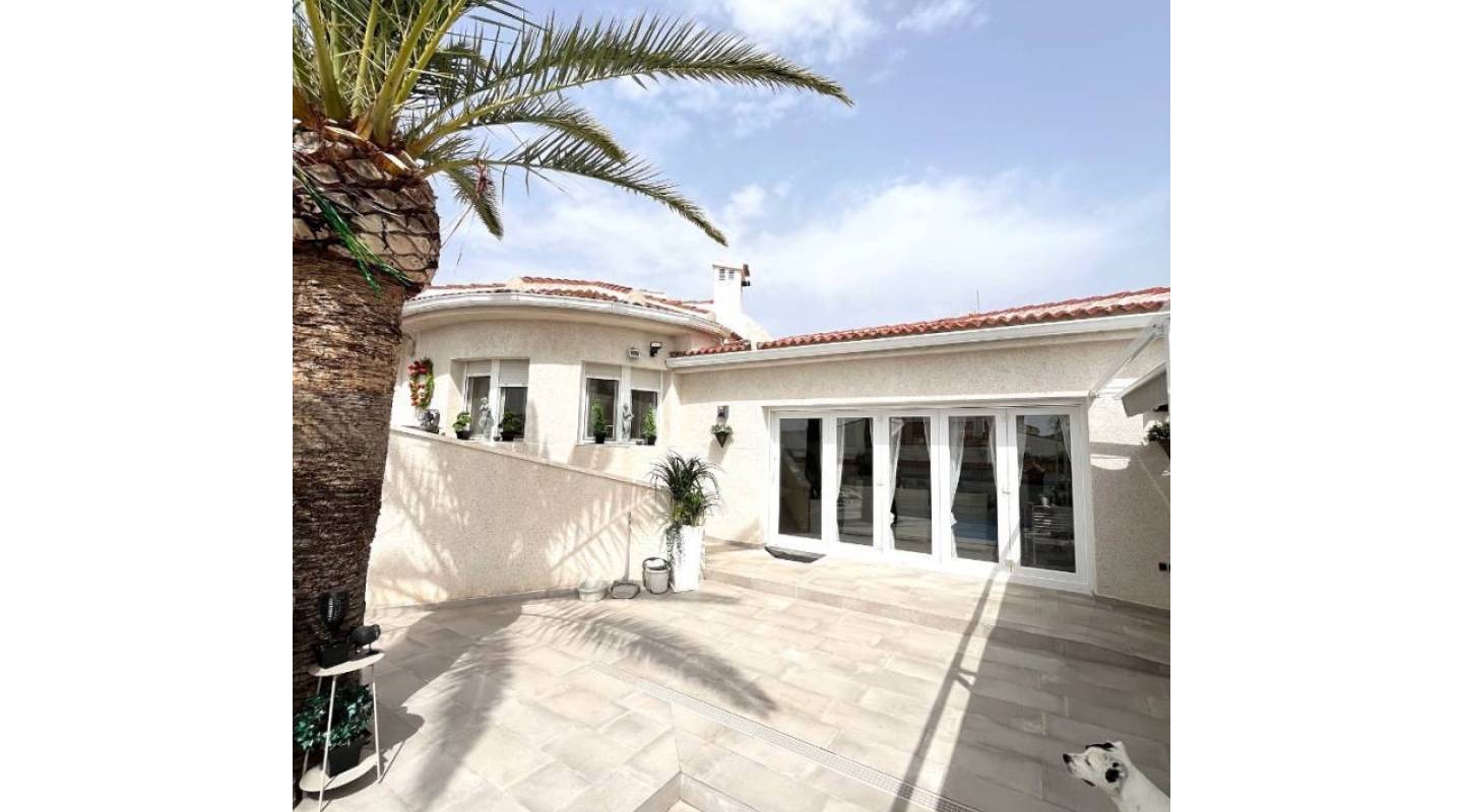 Resale - Villa  - Ciudad Quesada - Town Center