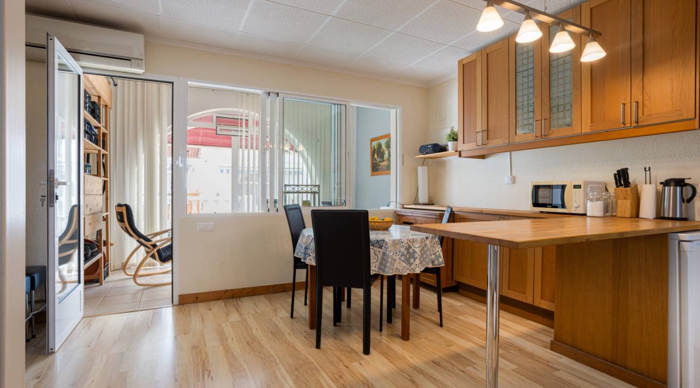 Resale - Terraced house / Townhouse - Torrevieja - La Siesta