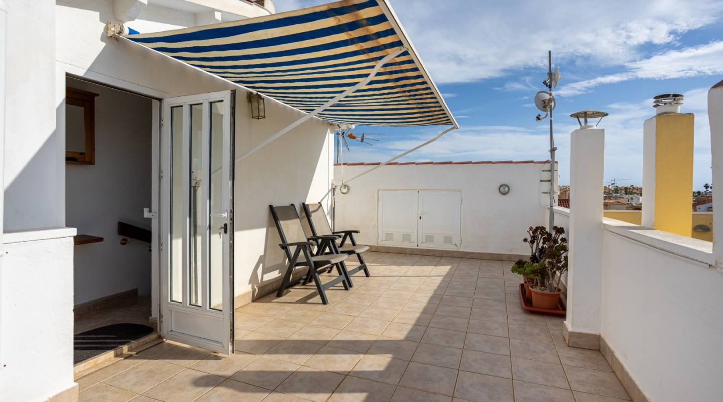 Resale - Terraced house / Townhouse - Torrevieja - La Siesta