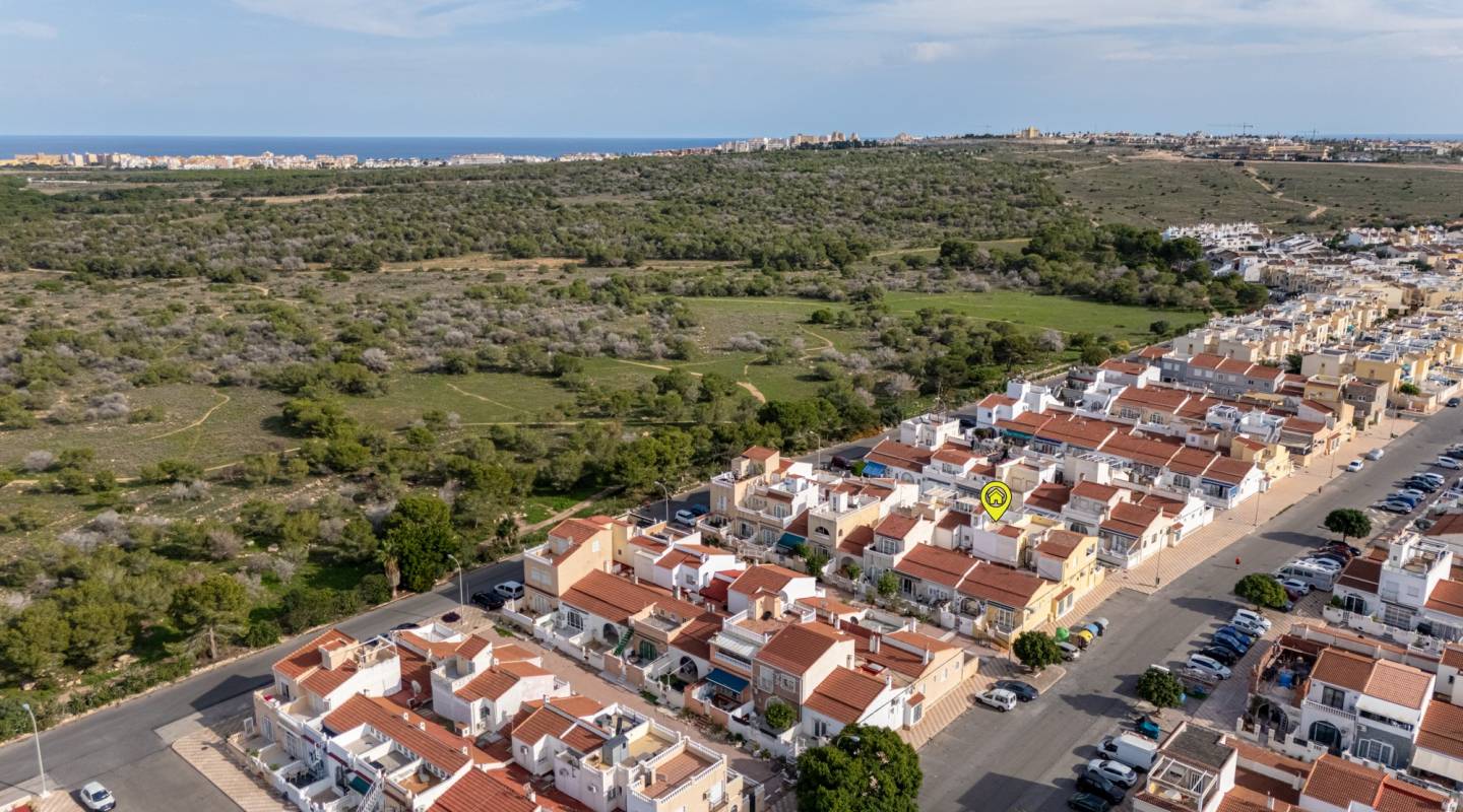 Resale - Terraced house / Townhouse - Torrevieja - La Siesta