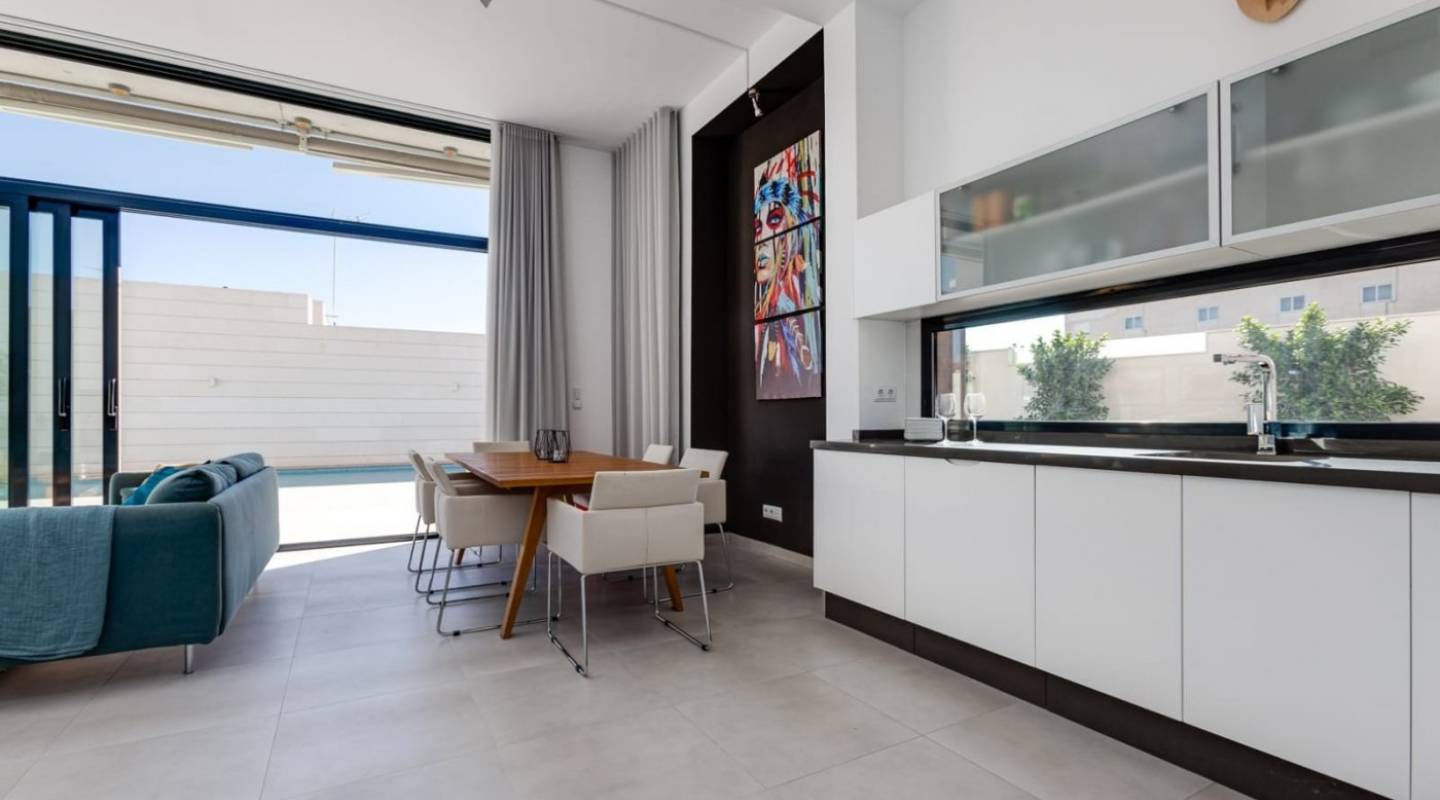 New Build - Villa  - Pilar de La Horadada - pueblo