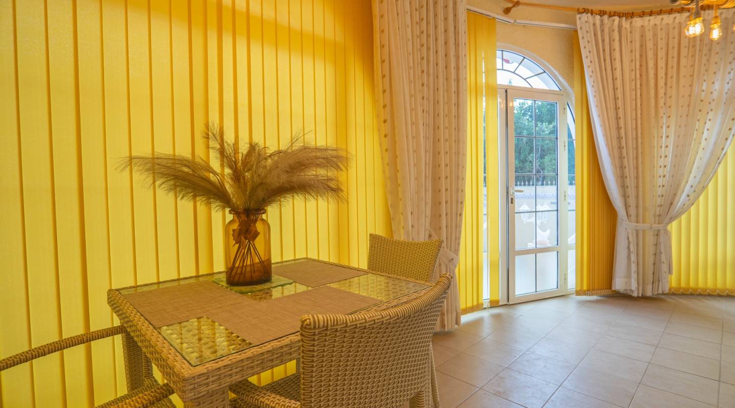 Resale - Villa  - Ciudad Quesada - Pueblo Bravo