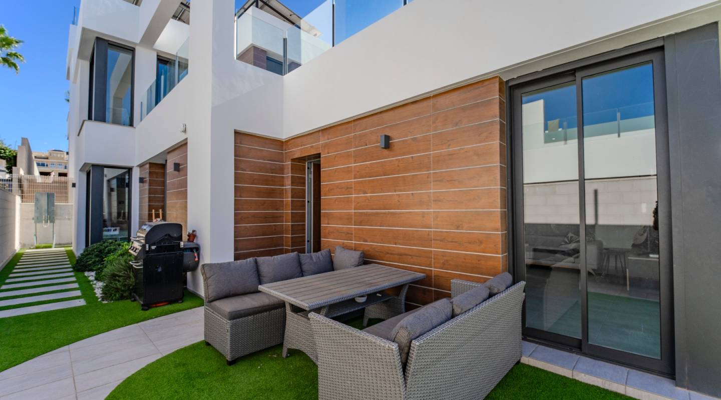 Resale - Semi-Detached House - Benijofar - Alicante