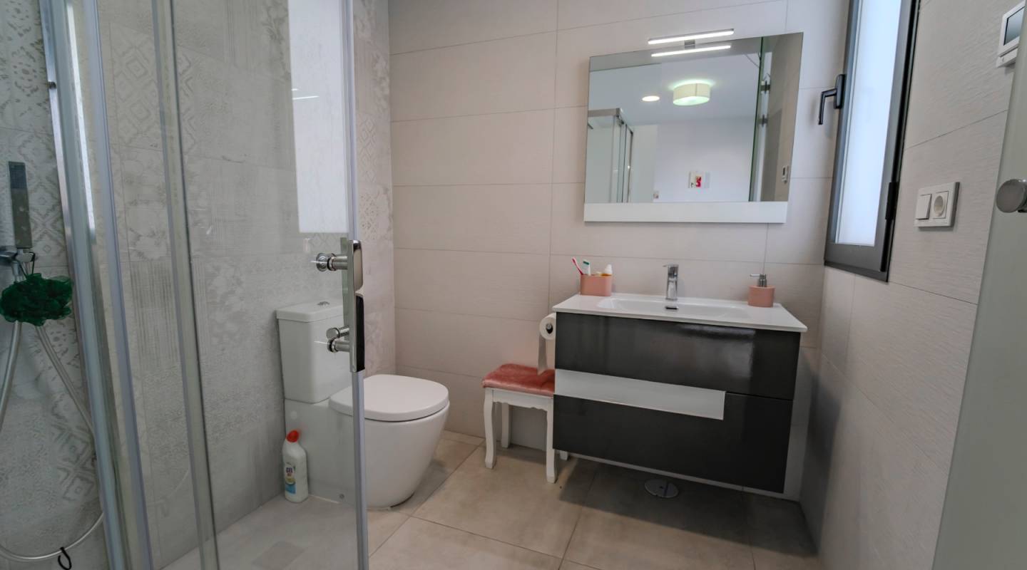 Resale - Semi-Detached House - Benijofar - Alicante