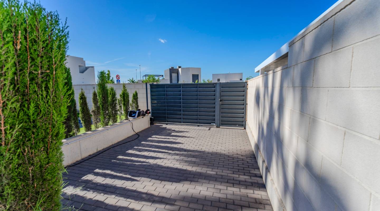 Resale - Semi-Detached House - Benijofar - Alicante