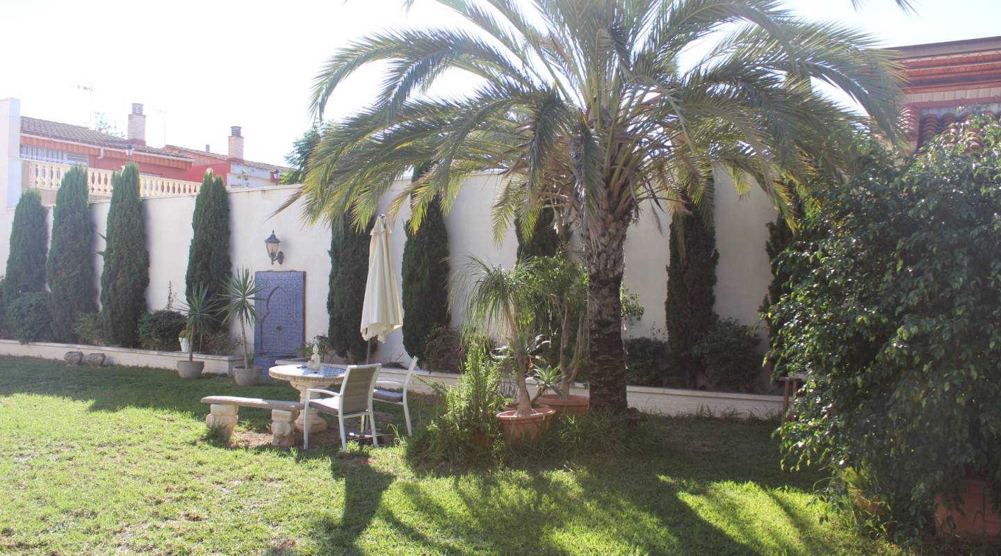 Revente - Villa - San Isidro