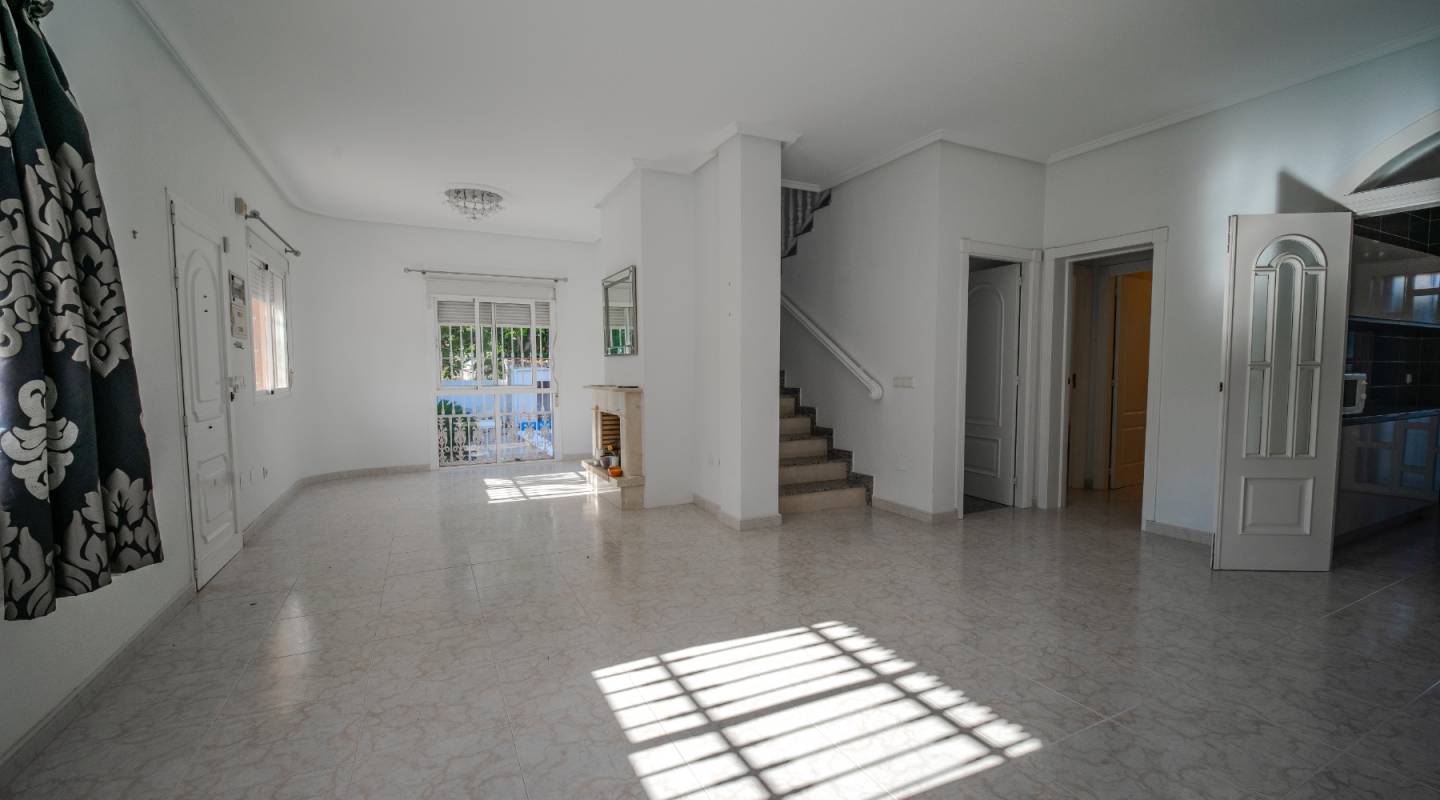 Resale - Villa  - Ciudad Quesada - Dona Pepa