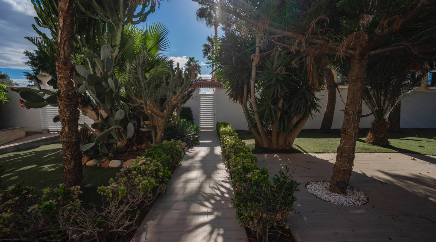 Resale - Villa  - Ciudad Quesada - Dona Pepa