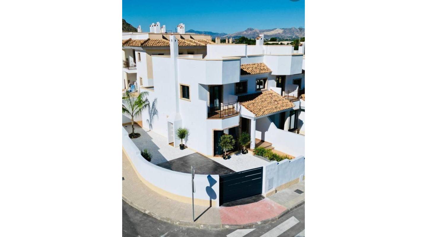 New Build - Town house - Cox - San Fernando