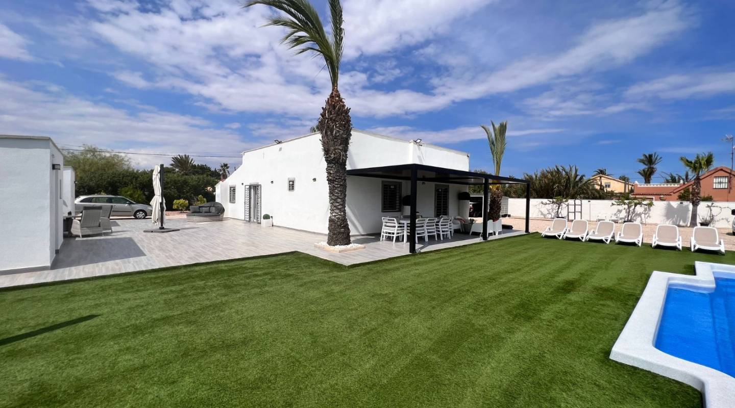 Resale - Finca Country Property - Elche Pedanías - La Marina