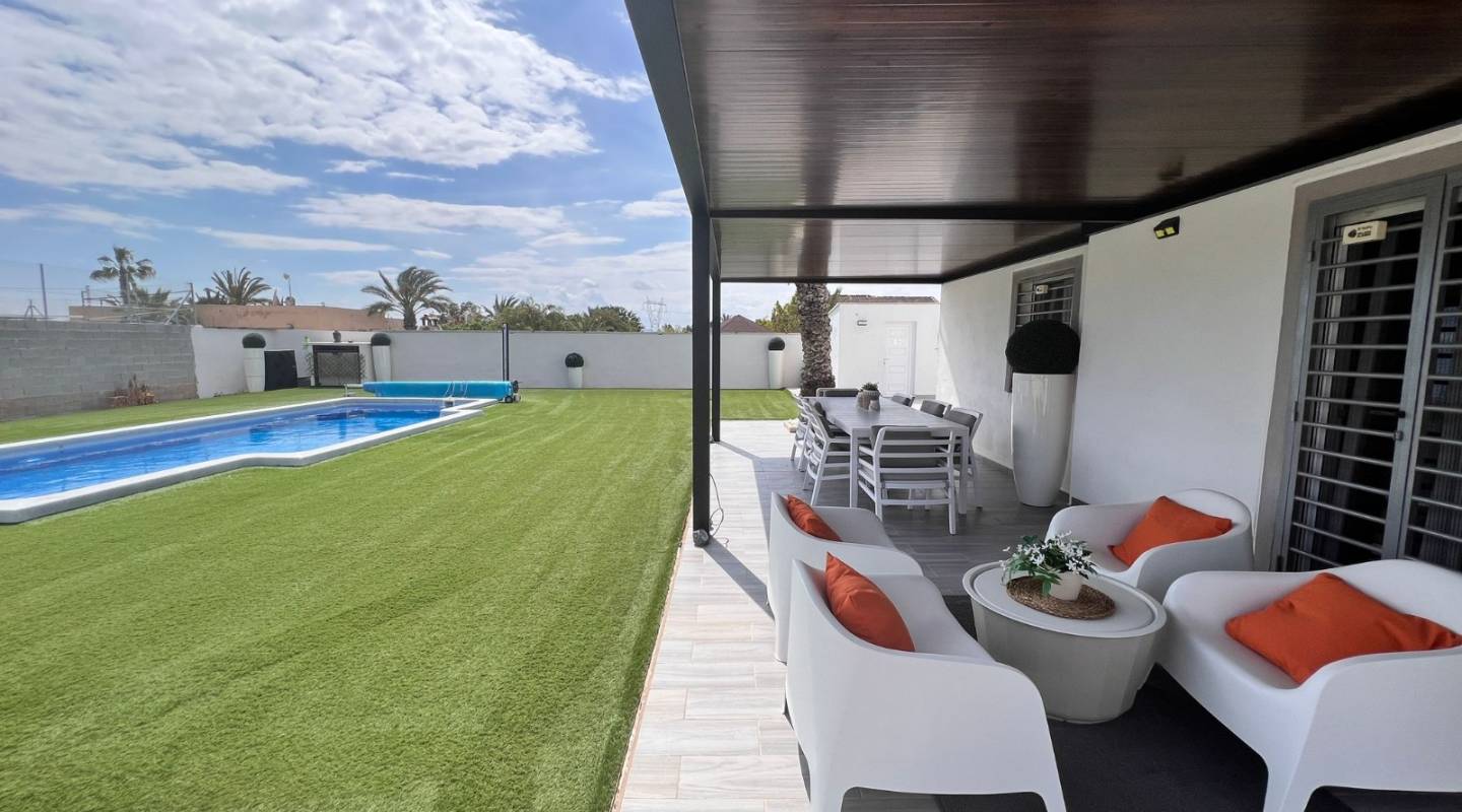 Resale - Finca Country Property - Elche Pedanías - La Marina