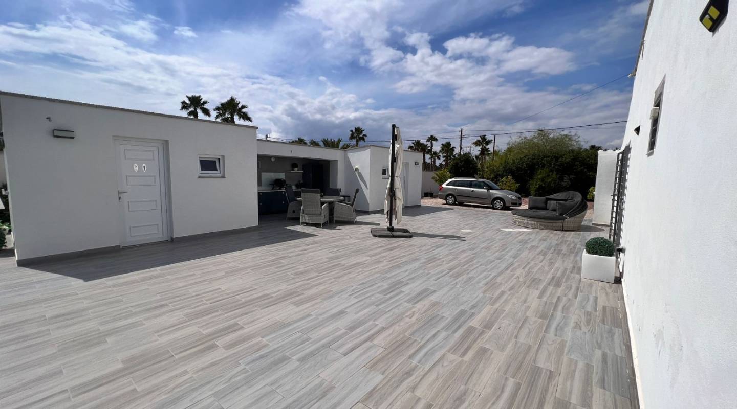 Resale - Finca Country Property - Elche Pedanías - La Marina