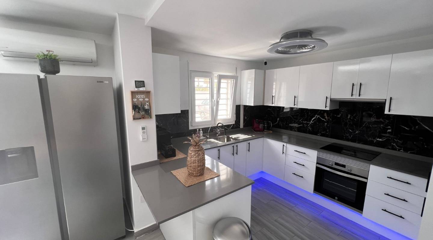 Resale - Finca Country Property - Elche Pedanías - La Marina