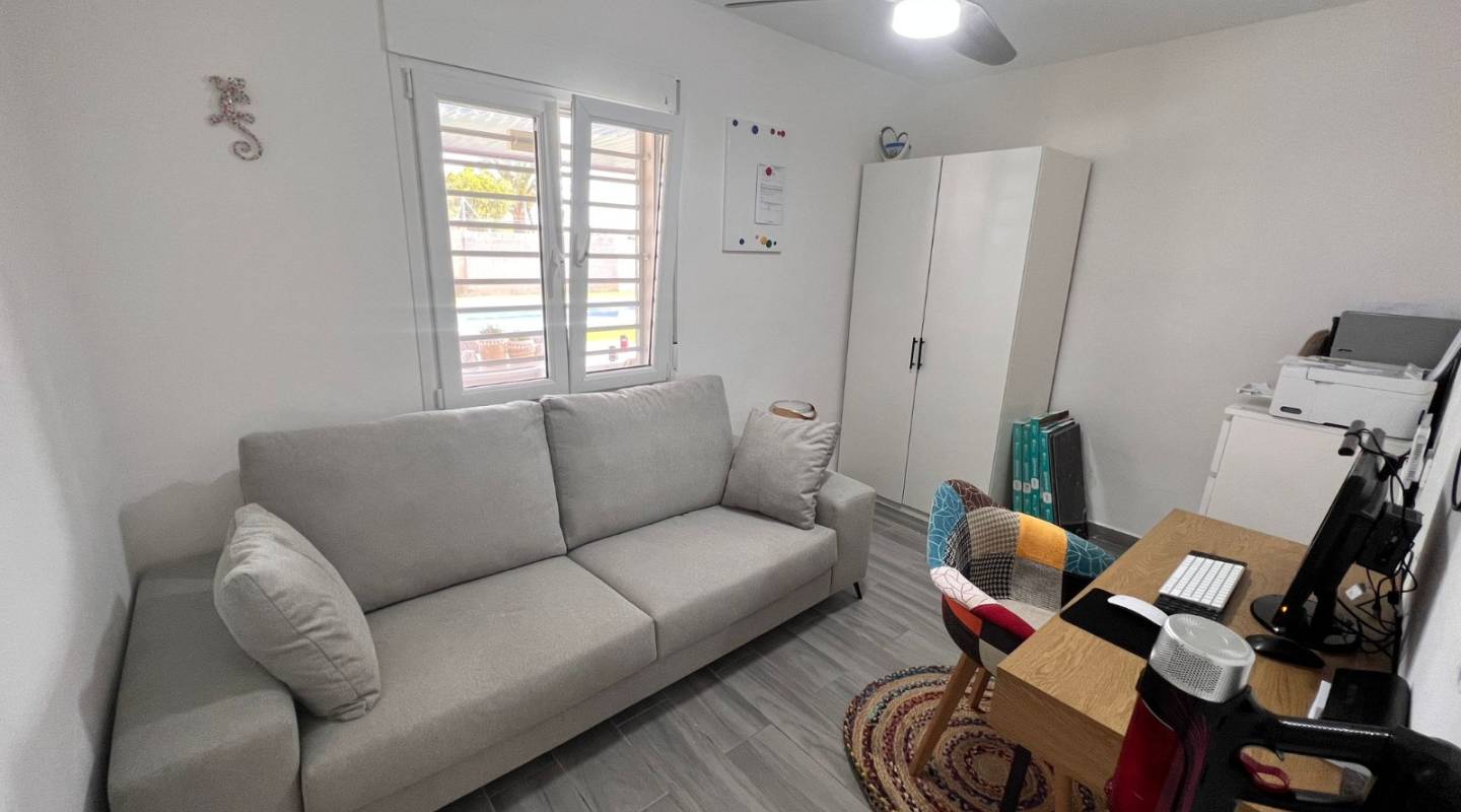 Resale - Finca Country Property - Elche Pedanías - La Marina