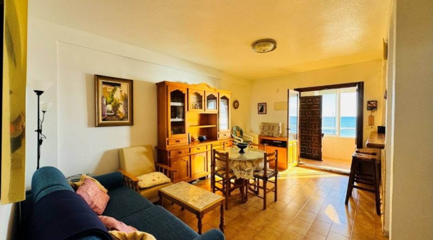 Resale - Apartment - La Mata