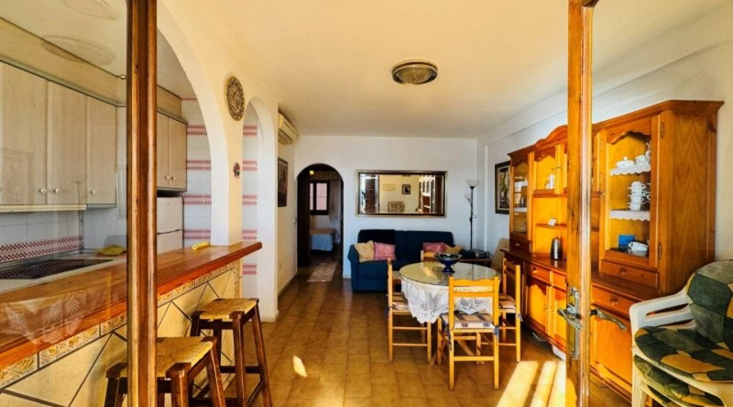 Resale - Apartment - La Mata