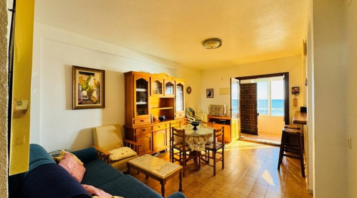 Resale - Apartment - La Mata