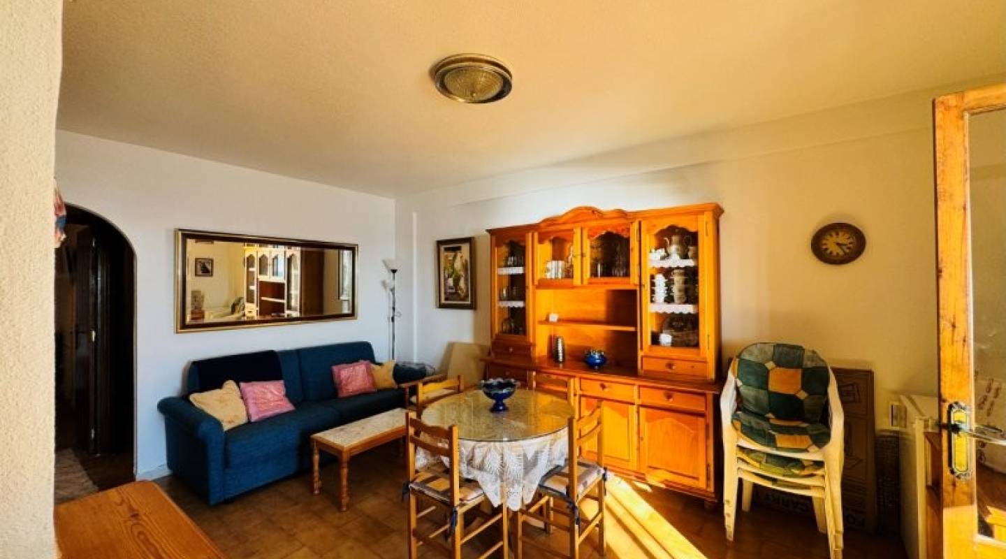 Resale - Apartment - La Mata