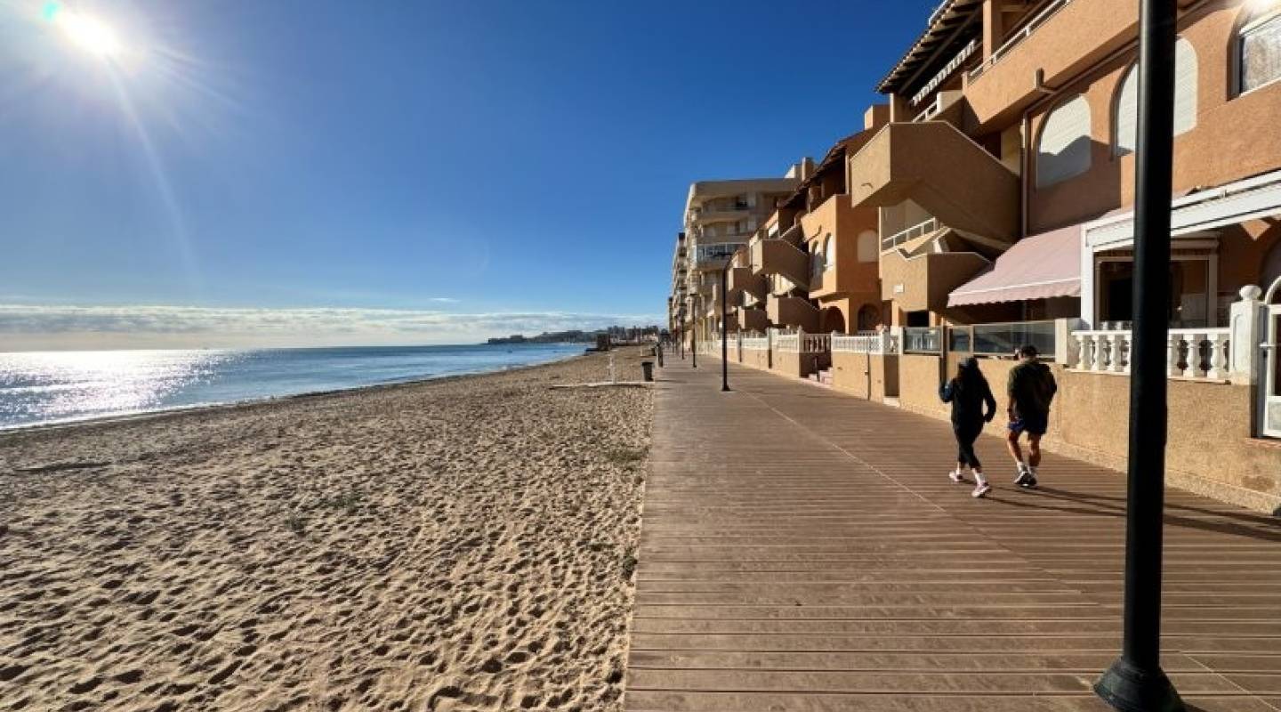 Resale - Apartment - La Mata