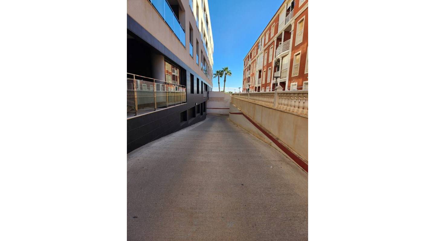 Resale - Apartment - La Mata