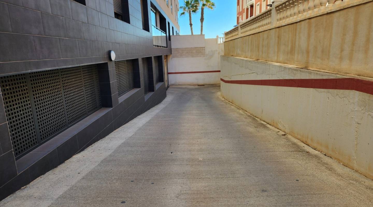 Resale - Apartment - La Mata