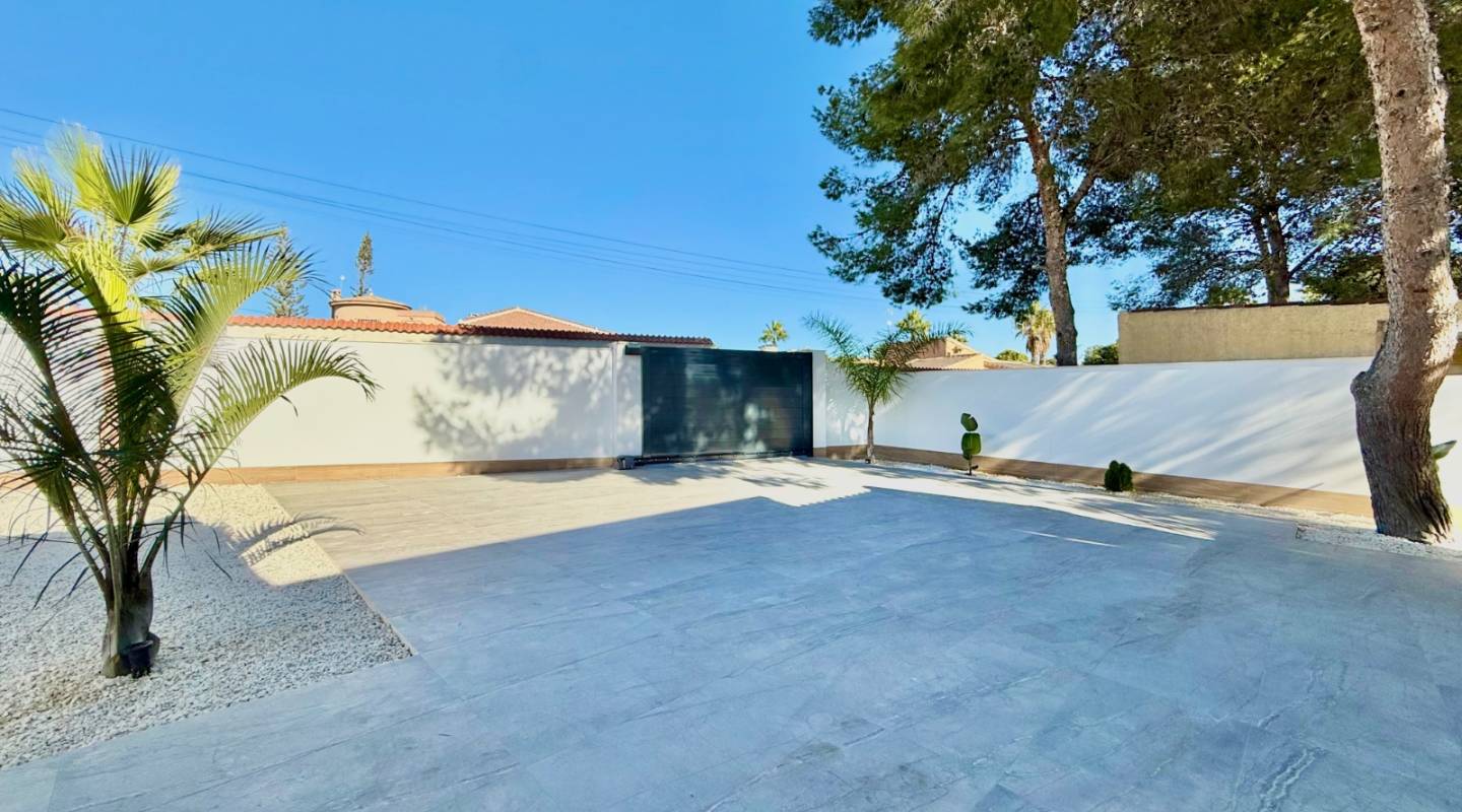 videresalg - Villa - Ciudad Quesada