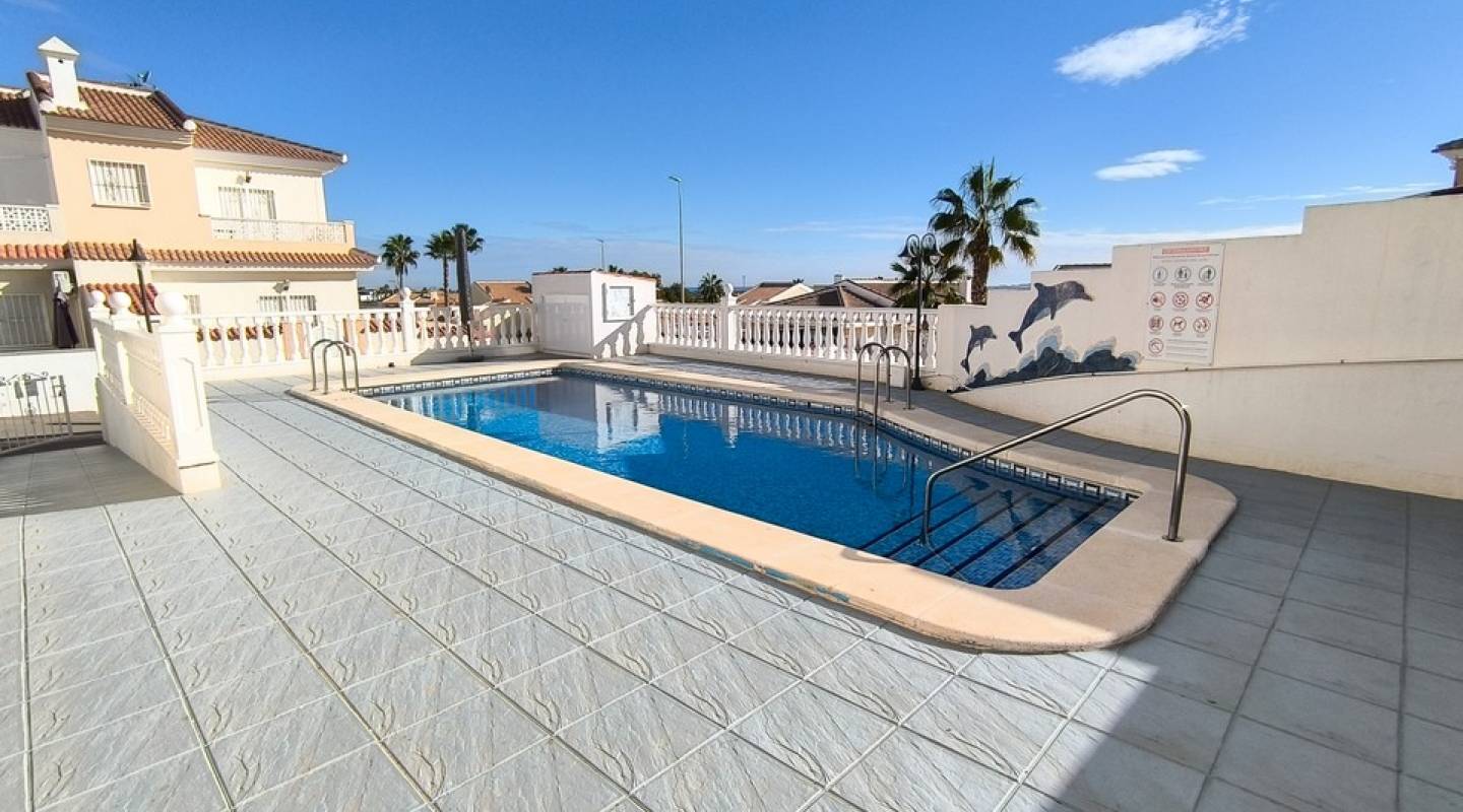 Resale - Townhouse - Ciudad Quesada - La Fiesta