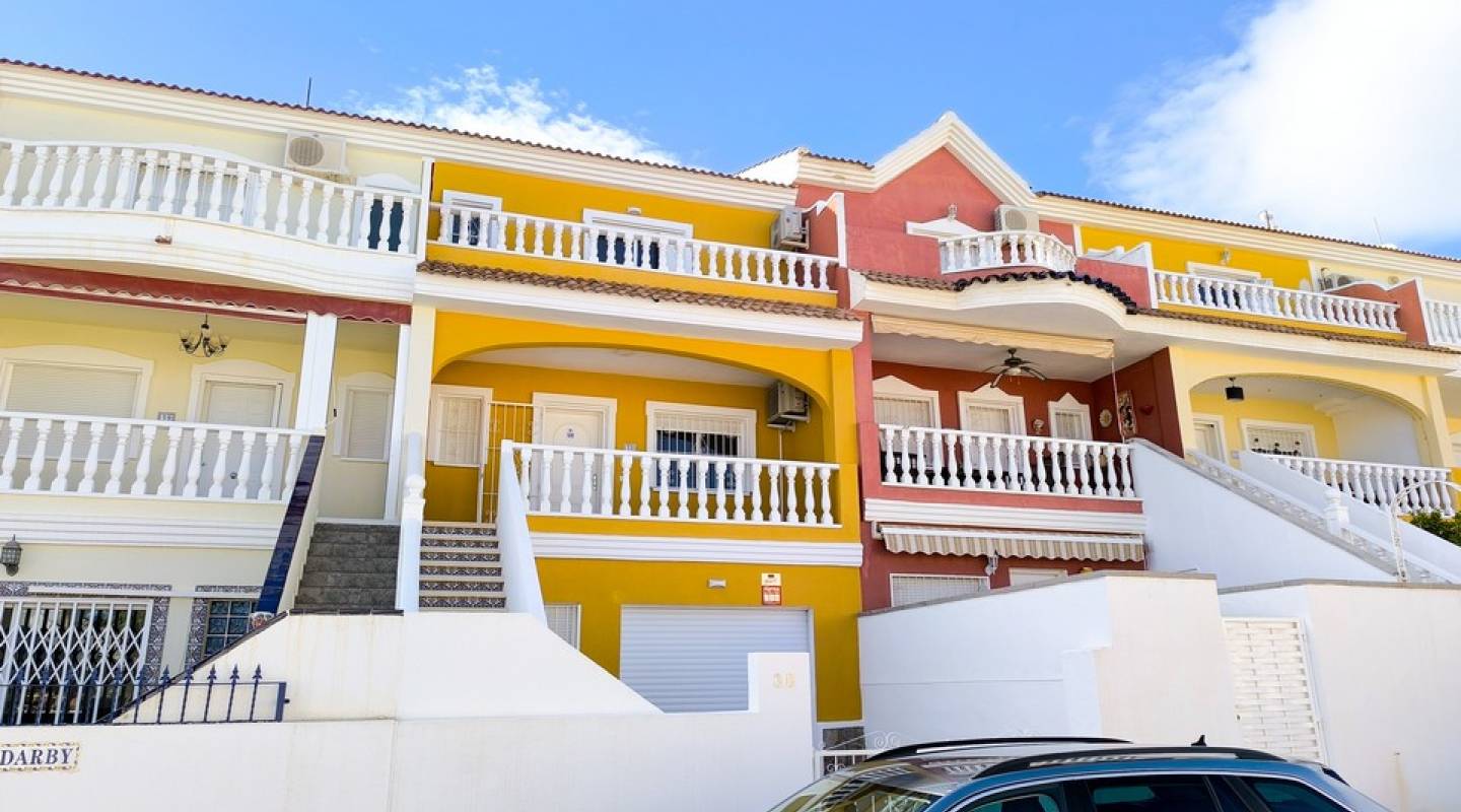 Resale - Townhouse - Ciudad Quesada - La Fiesta