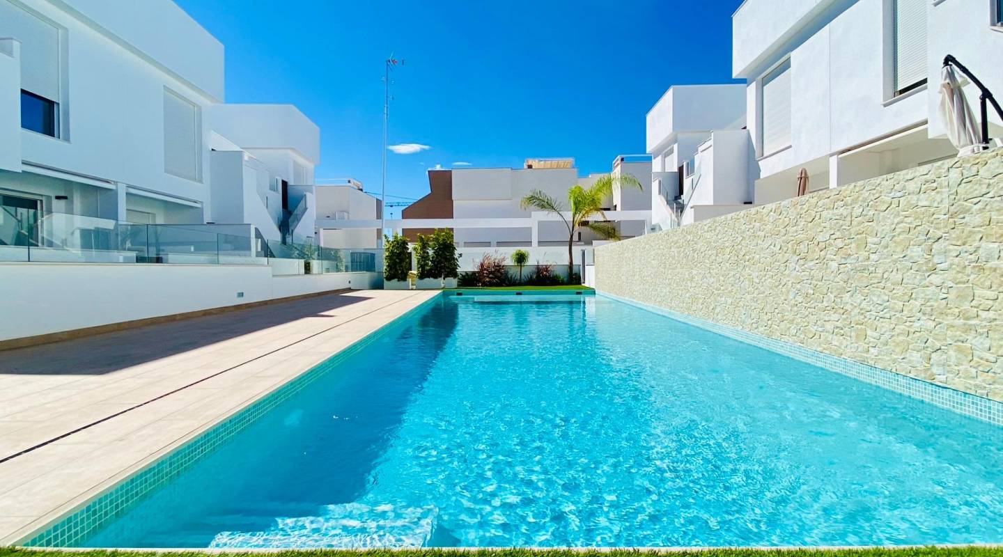 New Build - Bungalow - Pilar de La Horadada - pueblo