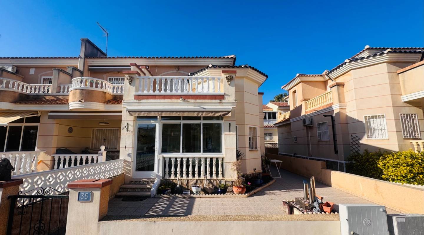 Resale - Townhouse - Ciudad Quesada - Dona Pepa