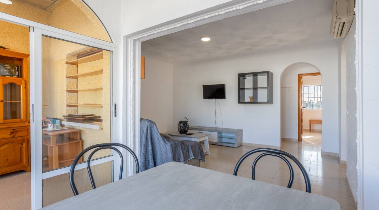 Wederverkoop - Detached Villa - Torrevieja - Urbanización San Luis