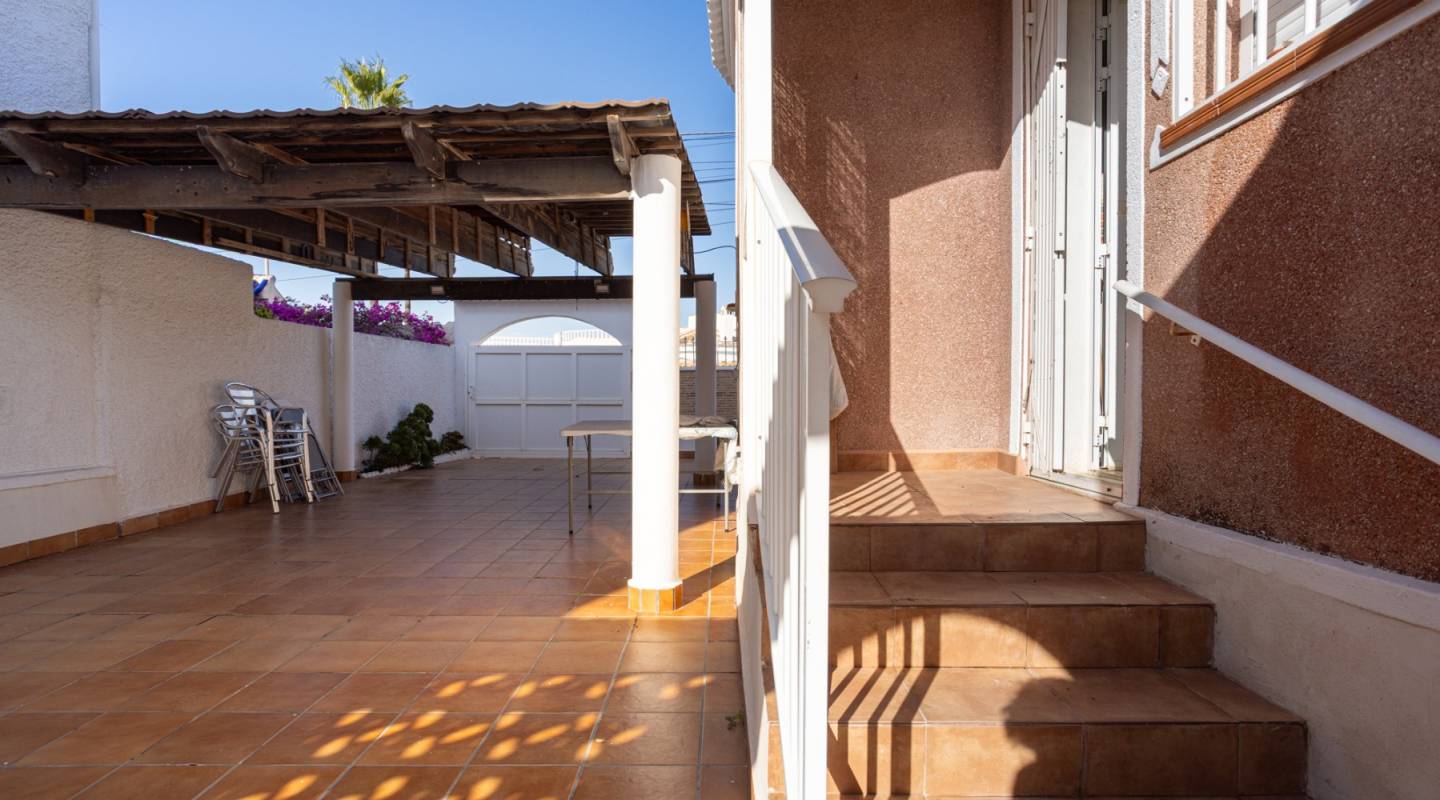 Wederverkoop - Detached Villa - Torrevieja - Urbanización San Luis