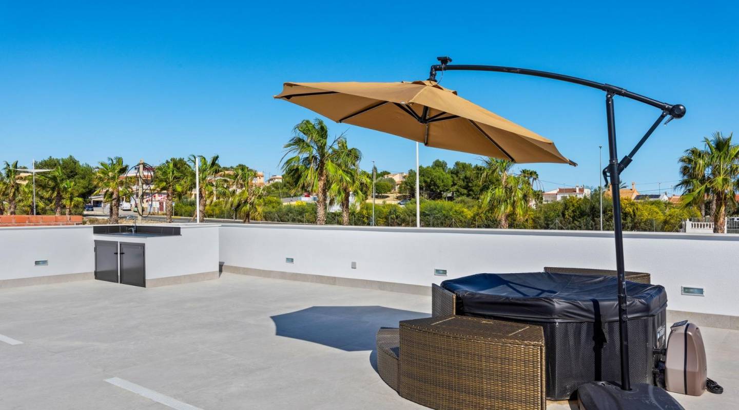 Nueva construcción  - Chalet - Algorfa - La Finca Golf