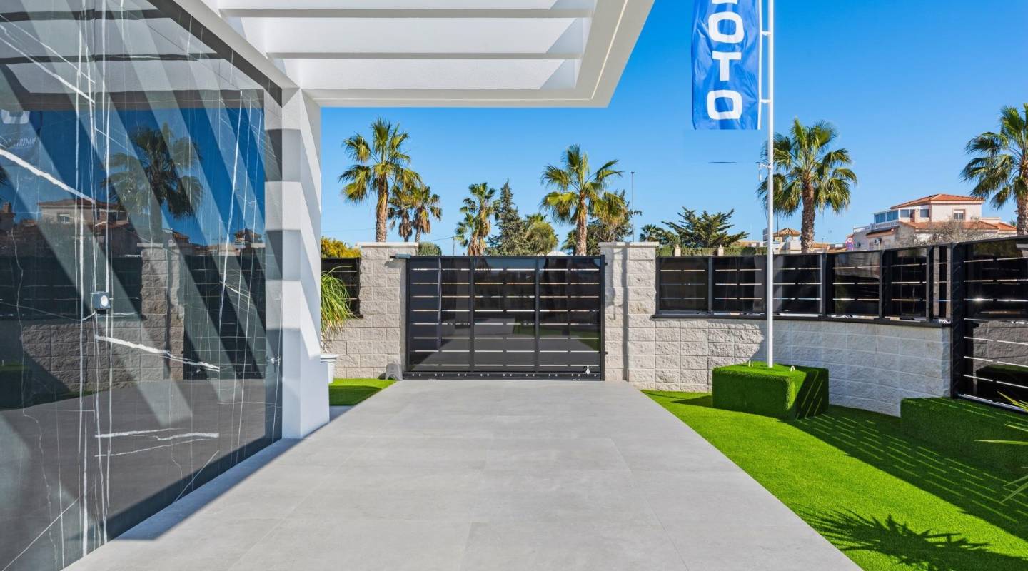 Nueva construcción  - Chalet - Algorfa - La Finca Golf