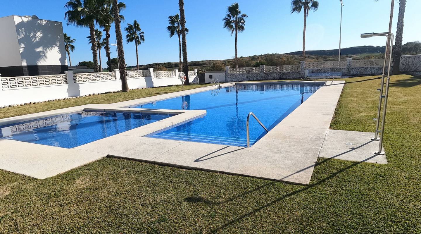 Venta - Chalet - Algorfa - La Finca Golf