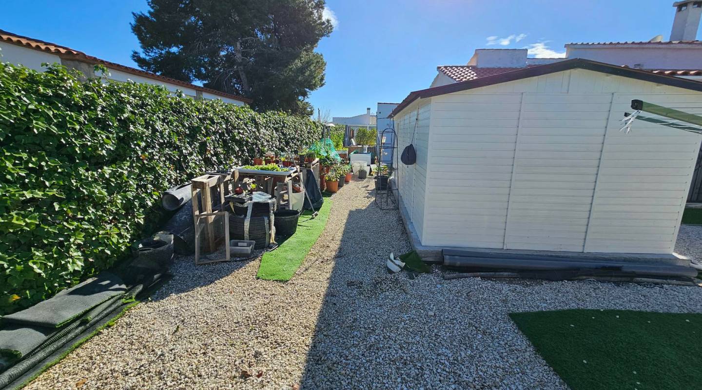 Villa en venta en Elche/Elx zona La Marina