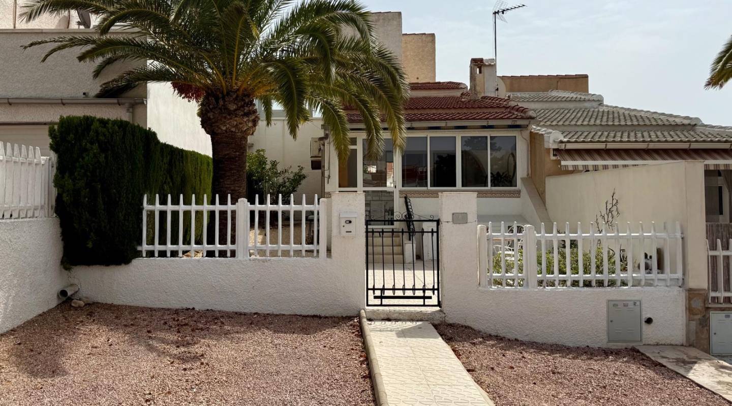 Resale - Bungalow - Ciudad Quesada - Town Center