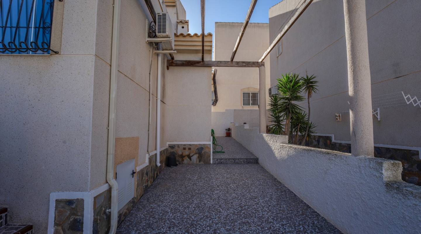 Venta - Chalet - Ciudad Quesada - Benimar II