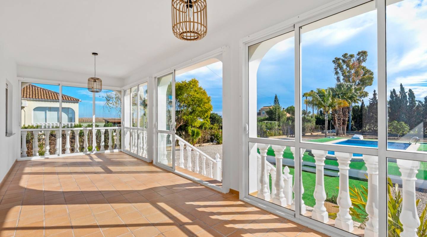 Wederverkoop - Country Property - Dolores