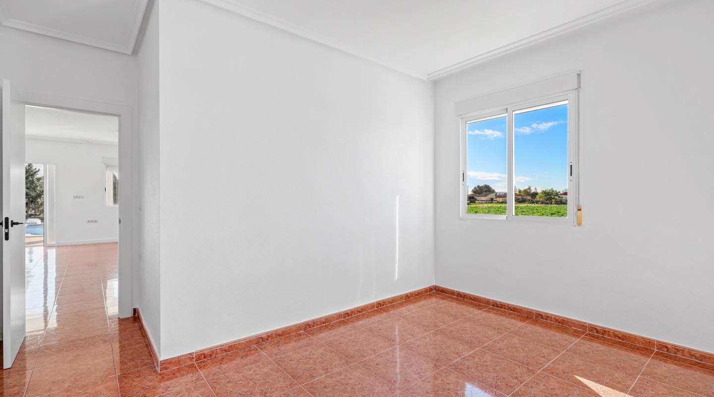 Wederverkoop - Country Property - Dolores