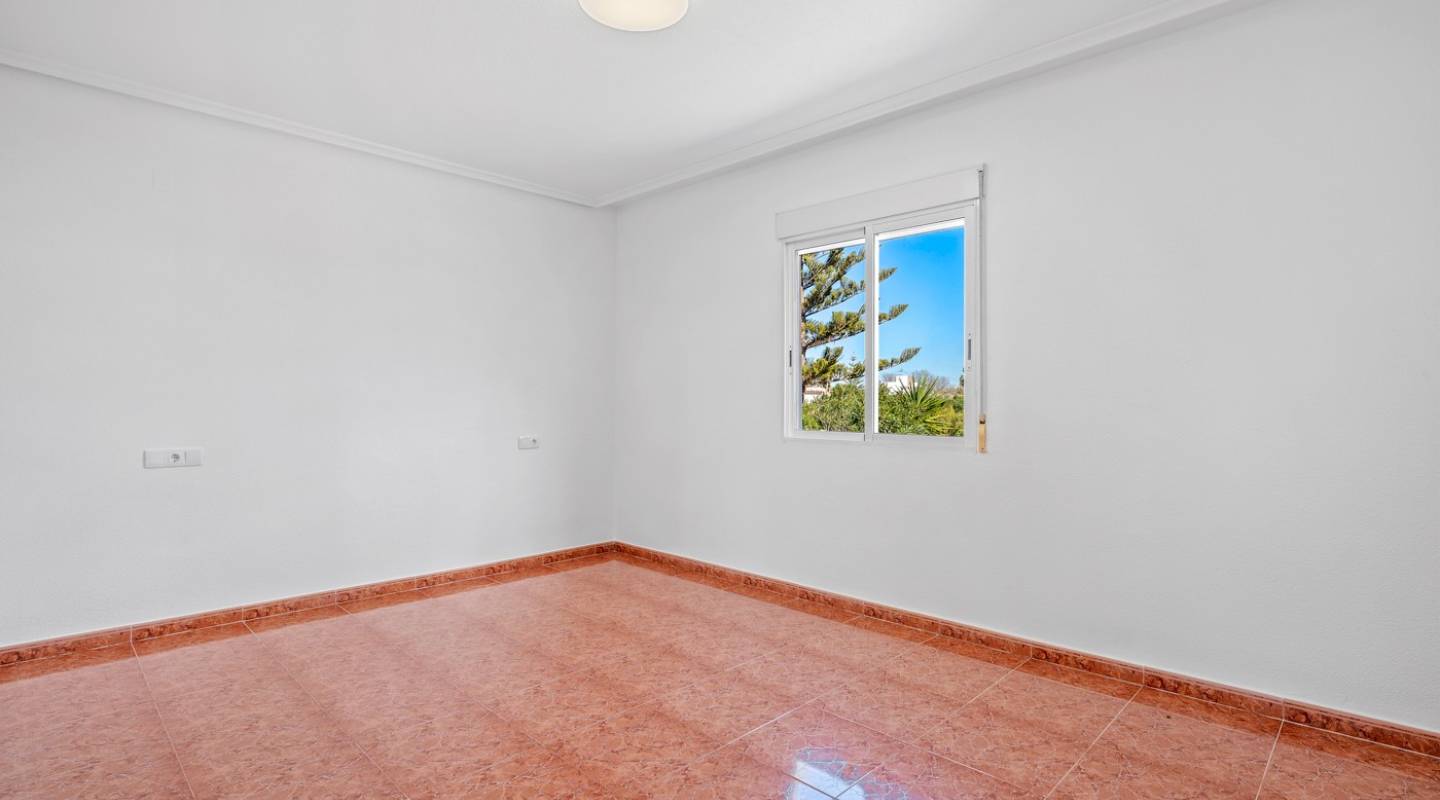 Wederverkoop - Country Property - Dolores