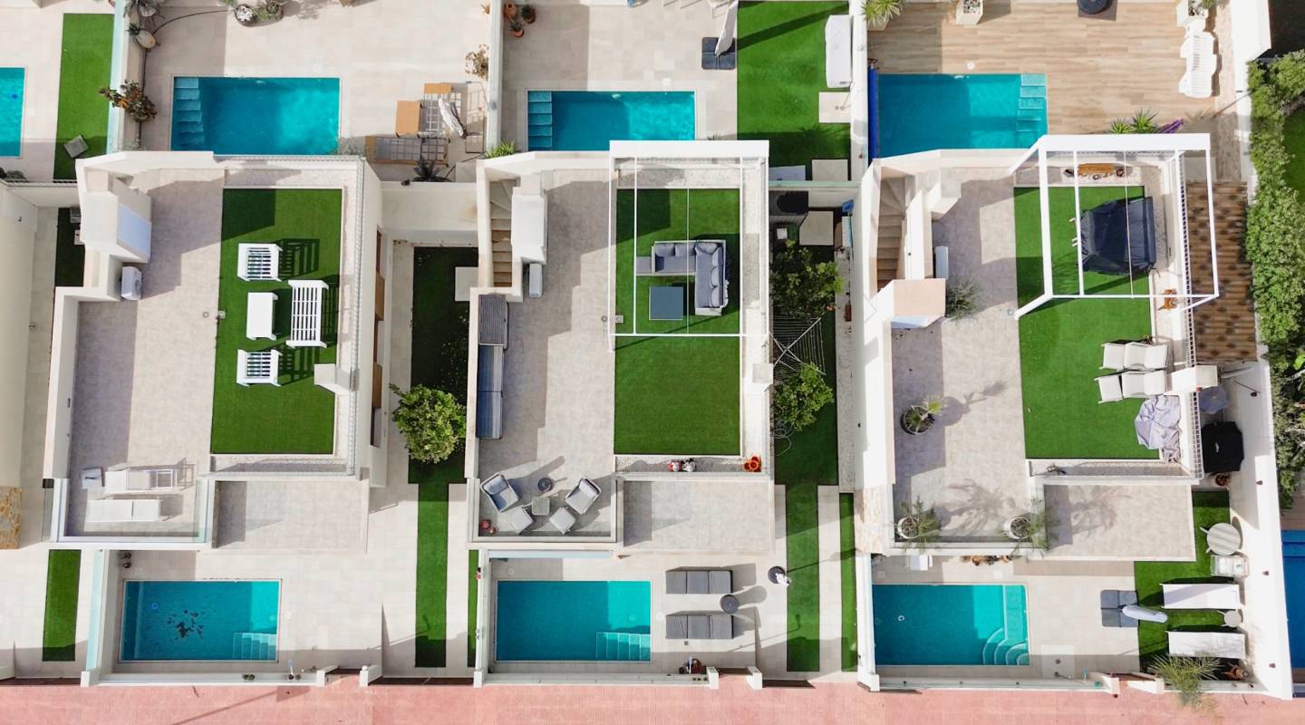 videresalg - Villa Detached - Ciudad Quesada - Pueblo Bravo