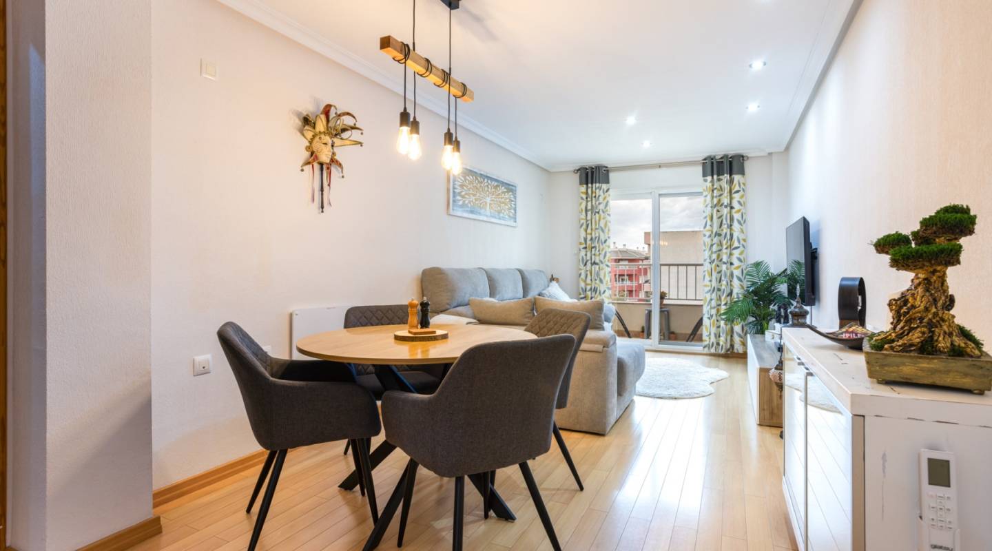 videresalg - Apartment flat - Los Montesinos