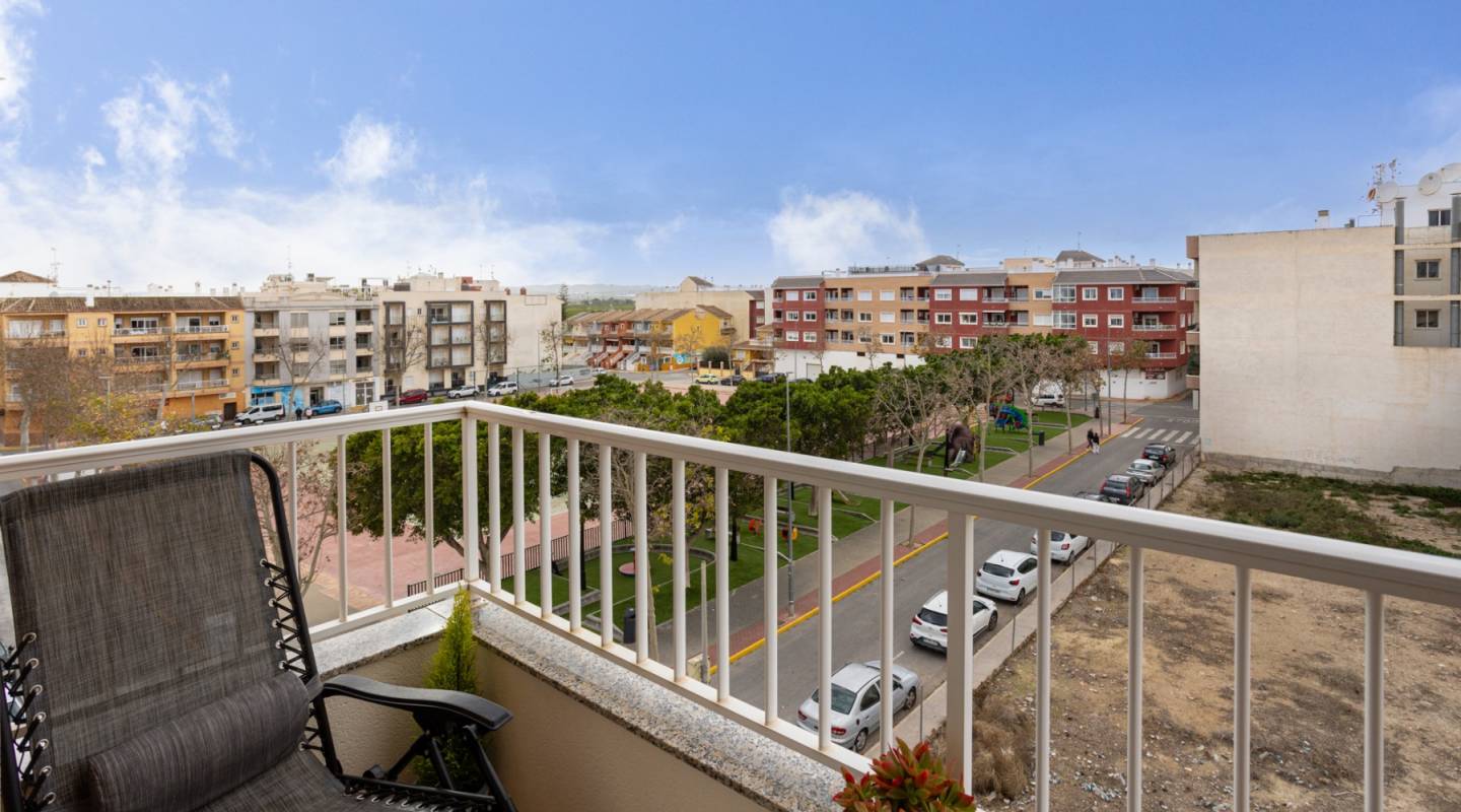 videresalg - Apartment flat - Los Montesinos