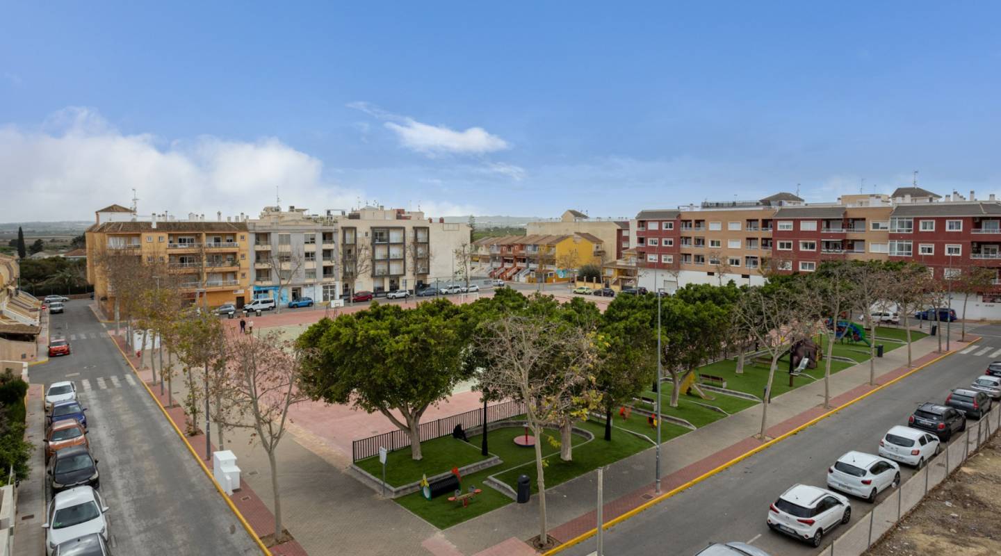 videresalg - Apartment flat - Los Montesinos