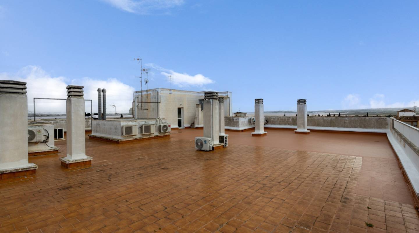 videresalg - Apartment flat - Los Montesinos