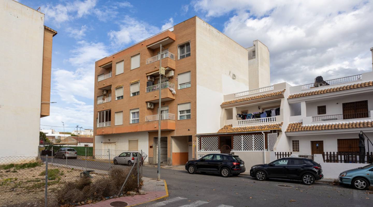 videresalg - Apartment flat - Los Montesinos