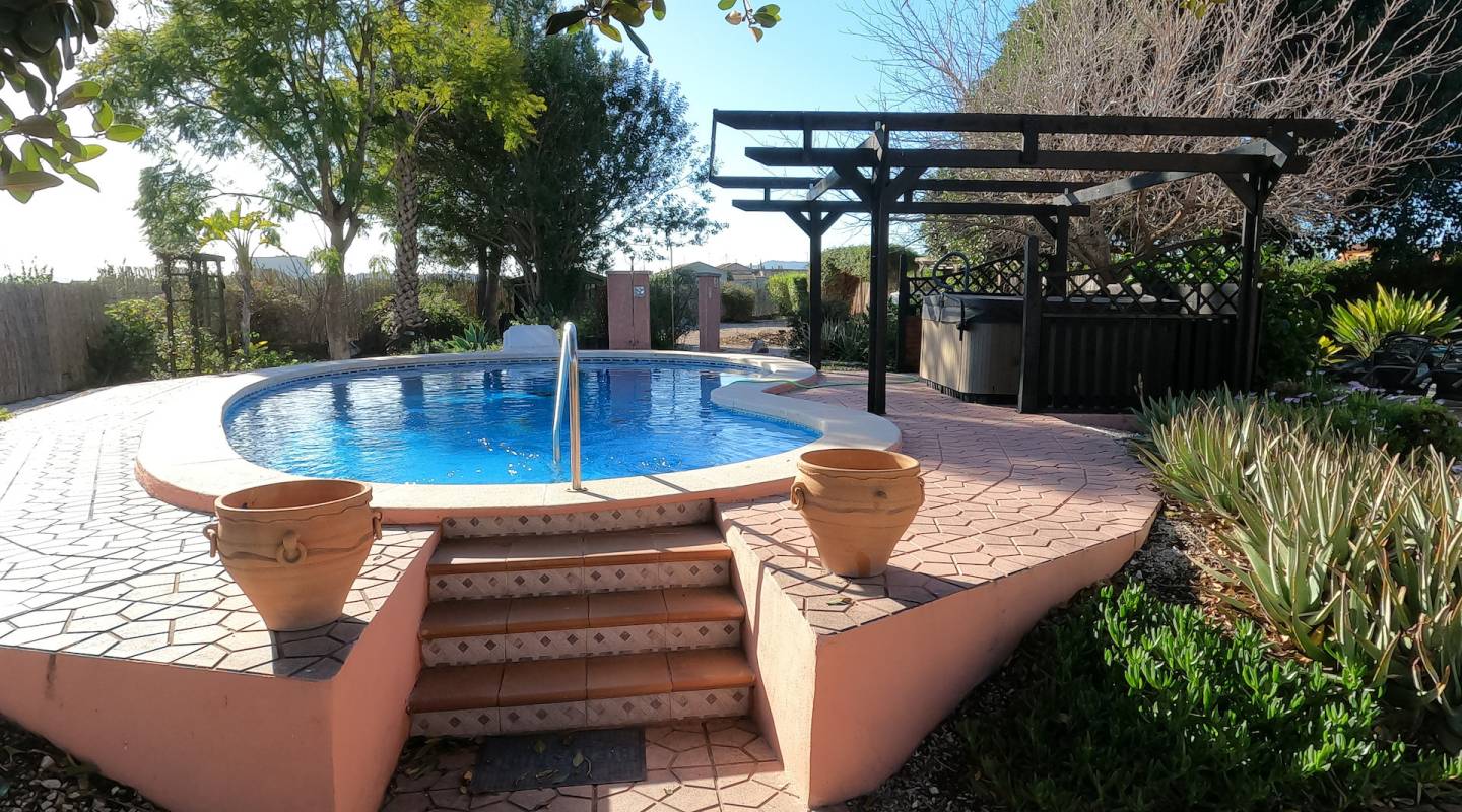 Venta - Country House - Orihuela